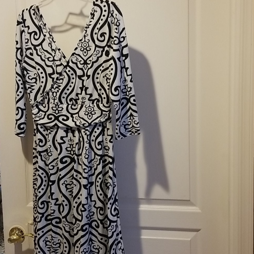Women's dress